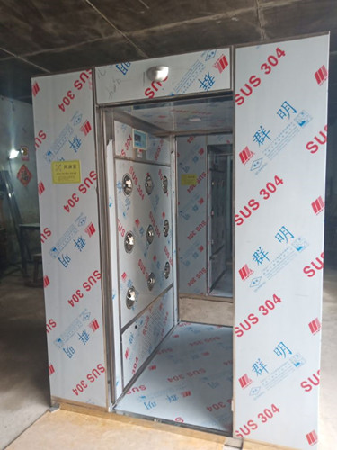 昆明風(fēng)淋室價(jià)格：解析風(fēng)淋室用途、原理，功能和構(gòu)造