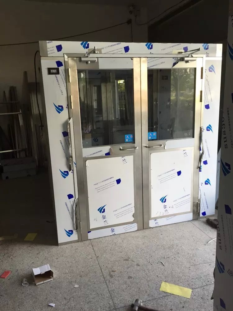 平頂山風(fēng)淋室廠家：更換風(fēng)淋門過濾器你注意型號了嗎？