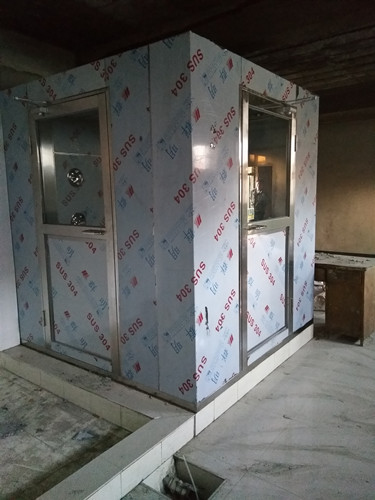 國內(nèi)風(fēng)淋室（多人風(fēng)淋門）借助環(huán)保產(chǎn)業(yè)大力發(fā)展